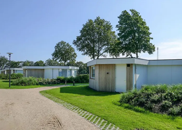 2 Bedroom Pet Friendly In Afferden (Limburg)