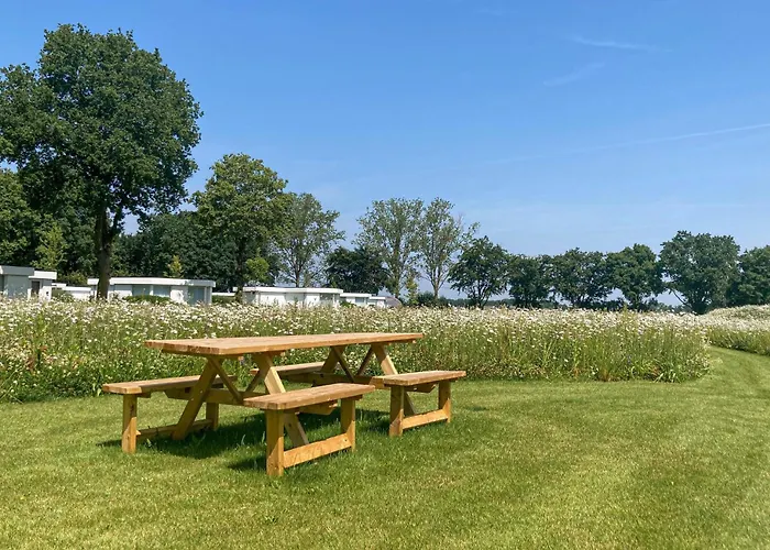 Holiday home 2 Bedroom Pet Friendly In