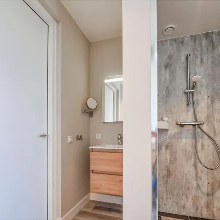2 Bedroom Pet Friendly In 度假居 *